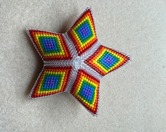 Double sided 3d Peyote Rainbow star beading pattern