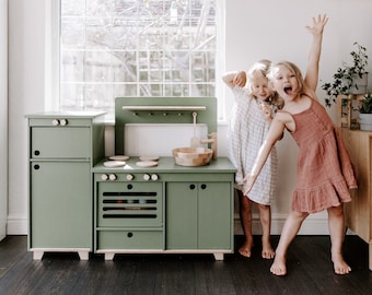 Wood Play Kitchen