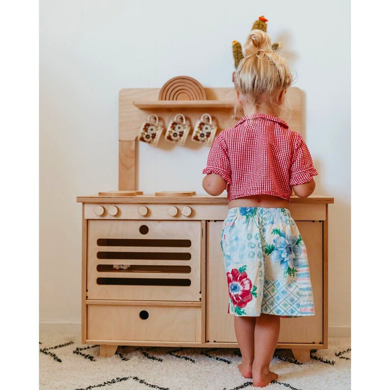 Play Kitchen Play Kitchen