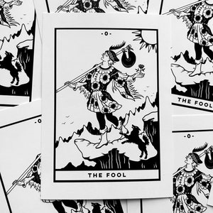 Carte de tarot The Fool (A6 - Carte postale), arcanes majeurs, pont de Waite de cavalier, impression d'art, noir et blanc, witchy spiritual, université sombre
