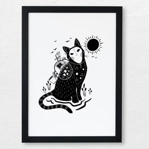 Pode incluir: Ilustra&ccedil;&atilde;o em preto e branco de um gato com uma mochila, estrelas e um sol no fundo.