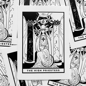 La carta de tarot de la Suma Sacerdotisa (A6 - Postal), arcanos mayores, baraja de camarero, impresión de arte, blanco y negro, espiritual brujo, academia oscura