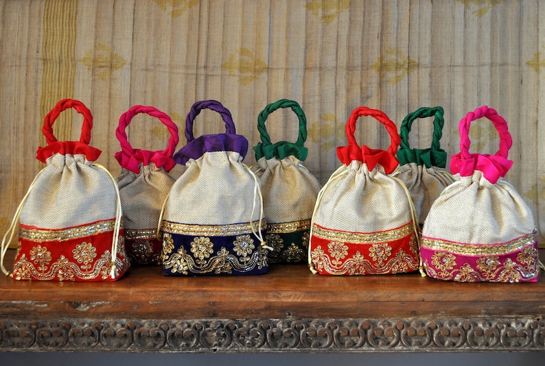 4 Indian Wedding Favor Bags Indian Bridesmaid's Gift Etsy