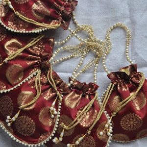 Indian Potali Bag, Indian Bridesmaid's Bag, Indian Bridal Shower Bag, Indian Gift Bags, Baby Shower, Nikkah, Qubool Hai, Haldi, Mehendi