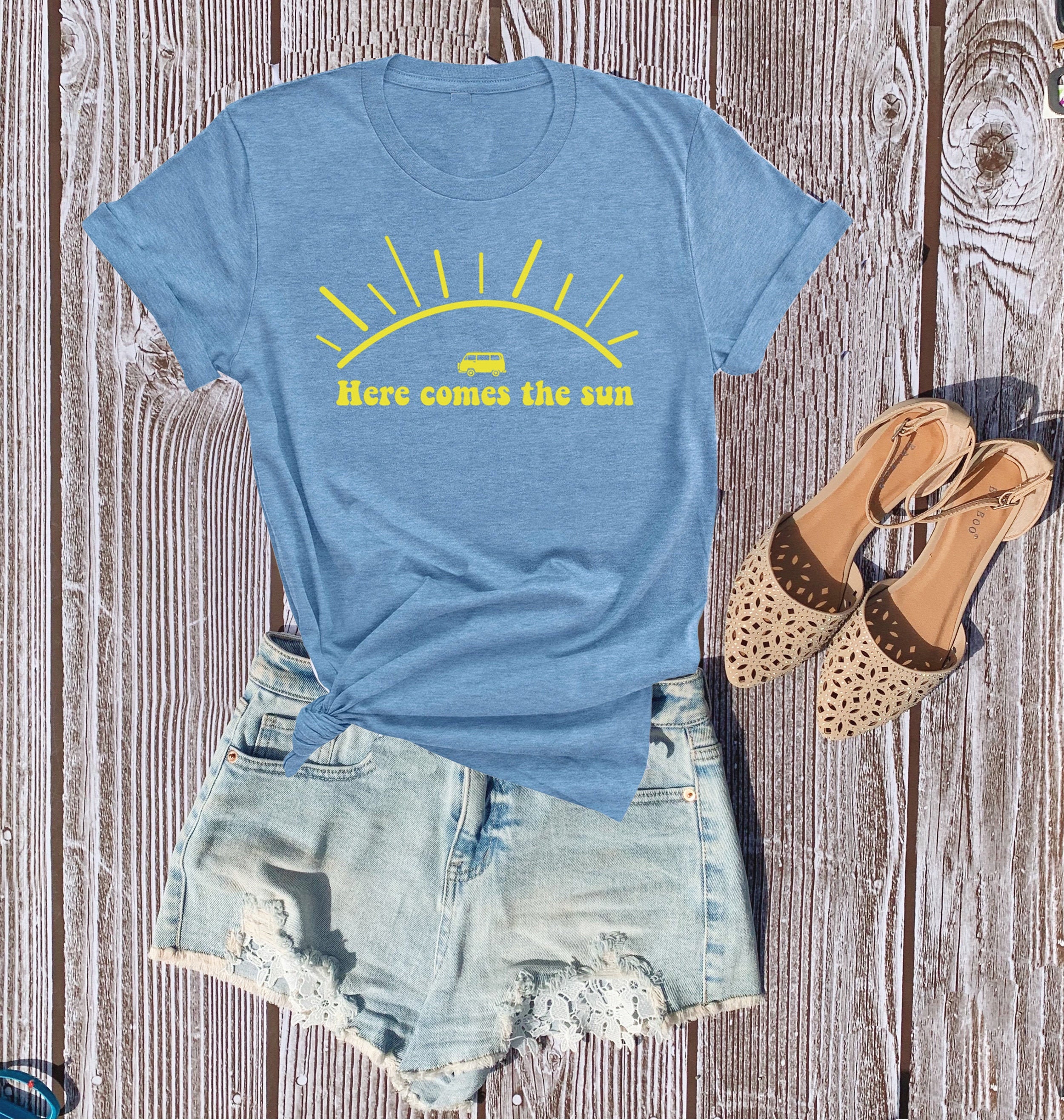 Here Comes the Sun Shirt Retro T Shirts Sun Shirt Women Etsy