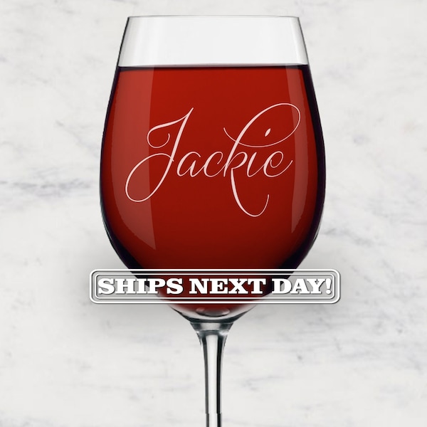 Custom Wine Glass - Engraved Wine Glass with Name - Personalized Wine Glass with Stem - Etched Wine Glass - Wine Glass Gift Customized