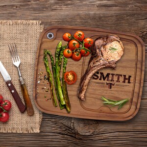 Personalized Steak Plate - Custom Steak Cutting Board - Rustic Steak Presentation Plate with Juice Groove