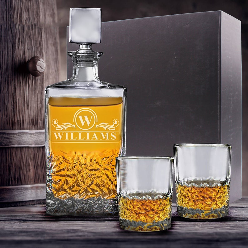 Whiskey Decanter Personalized Custom Whiskey Set Engraved Whiskey Decanter Customized Whiskey Set Premium Etched Decanter Set image 1
