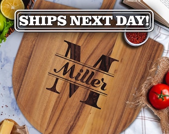 Personalized Pizza Peel, Custom Pizza Board, Acacia Wood Pizza Paddle, Customized Pizza Wheel, Pizza Lovers Gifts, Engraved Pizza Board