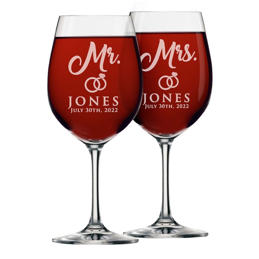 Custom Wine Glasses, Personalized Wine Glasses, Mr and Mrs Gifts, Mr and Mrs Glasses, Etched