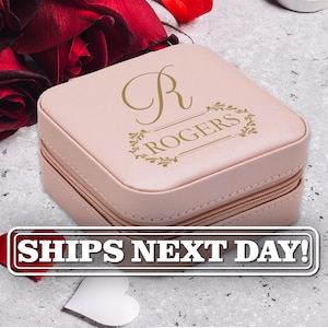 Travel Jewelry Case - Personalized Mini Jewelry Box - Mini Jewelry Organizer - Monogrammed Travel Jewelry Box - Girls Jewelry Box Earrings