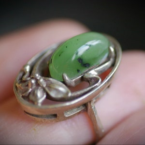 Nephrite Jade Sterling Silver Ring: Floral Witchcraft Gemstone Jewelry