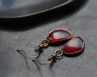 Geometric garnet earrings, natural stone earrings for witch, healing crystals, amulet, witchcraft jewelry