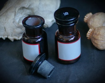 Vintage Brown Glass Apothecary Bottle: Small Witch Altar Jar
