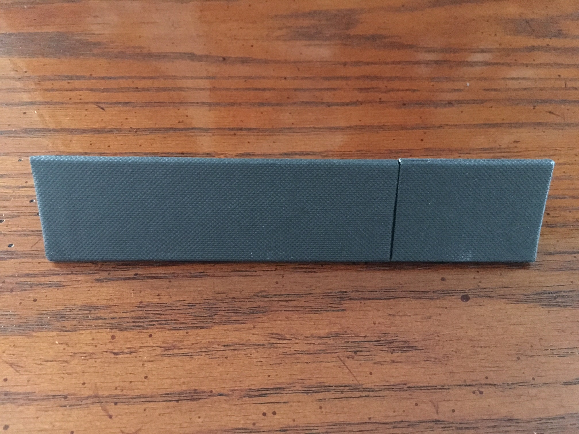 Bentley Logo Carbon Fiber Pen W/ Gift Box - Automotive Accessory