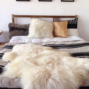 Genuine White Sheepskin Fur Rug, Natural Undyed Nordic Rug, Scandinavian Hygge Décor, Sheep Skin Luxury Bedding Blanket