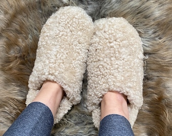 Pantuflas color canela, pantuflas de piel de oveja, pantuflas acogedoras, pantuflas de piel de oveja, pies cálidos, hogar Hygge, moda acogedora