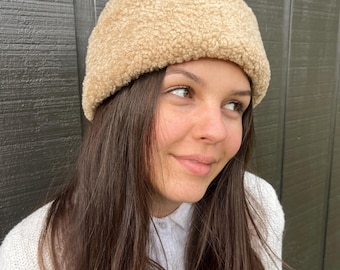Cozy and Stylish Winter Knit hat, Warm and Trendy, Perfect for Cold Weather, Winter Fashion Essential hat, Warmth and Comfort in Style hat