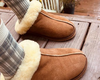 Pantuflas de piel de oveja natural, cálidas y cómodas, estilo cabaña.