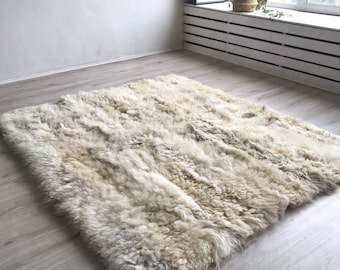 NATURAL SHEEPSKIN Square Rug | Large Sheepskin Area Rug | Organic Wool Rug | Ivory Fur Floor Rug | ETHICAL Sheepskin Rug | Handwoven Rug