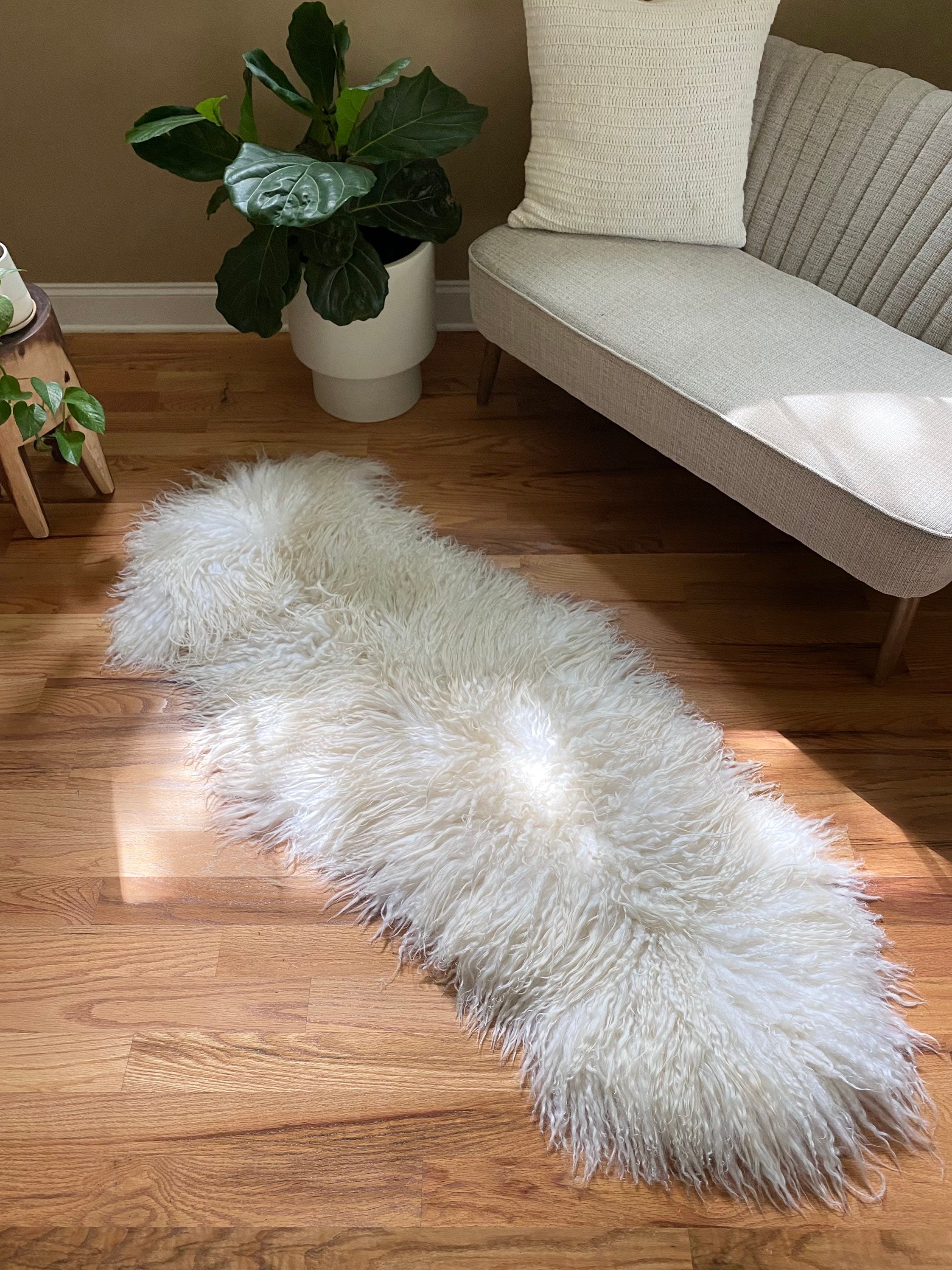 Faux sheepskin throw for bench hotsell