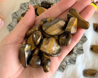 Tiger Eye Tumbled Stone, Natural Tiger Eye Pocket Stones, Meditation Crystals, Metaphysical Crystals, Polished Stones, Spiritual Gift