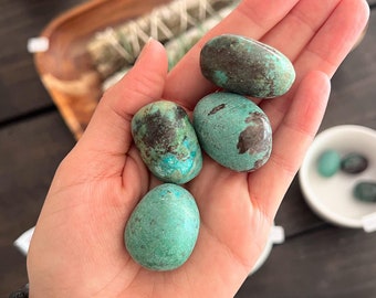 Chrysocolla Tumble Stone, Natural Stones, Metaphysical Crystals, Polished Stones, Chrysocolla Pocket Stone, Meditation Crystals, Gift