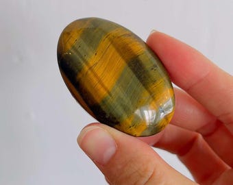 Natural Tiger's Eye Crystal Palm, Polished Crystal Palmstone, Meditation Crystals, Home Decor Gemstones, Metaphysical Crystals