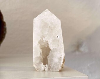 Moroccan Geode Druzy Crystal Tower, White Druzy Crystal Tower, Crystal Points, Home and Decor Crystals, Natural Crystal Druzy Tower