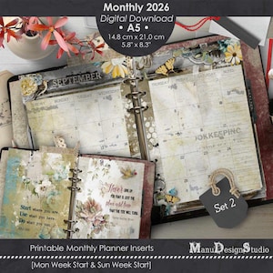 Op de afbeelding: Een digitale downloadbare, printbare maandplanner-inzet voor 2026, A5-formaat (14,8 cm x 21,0 cm). De planner heeft een vintage ontwerp met bloemen- en vlinderaccenten. De open pagina's tonen een septemberkalender en citaten.