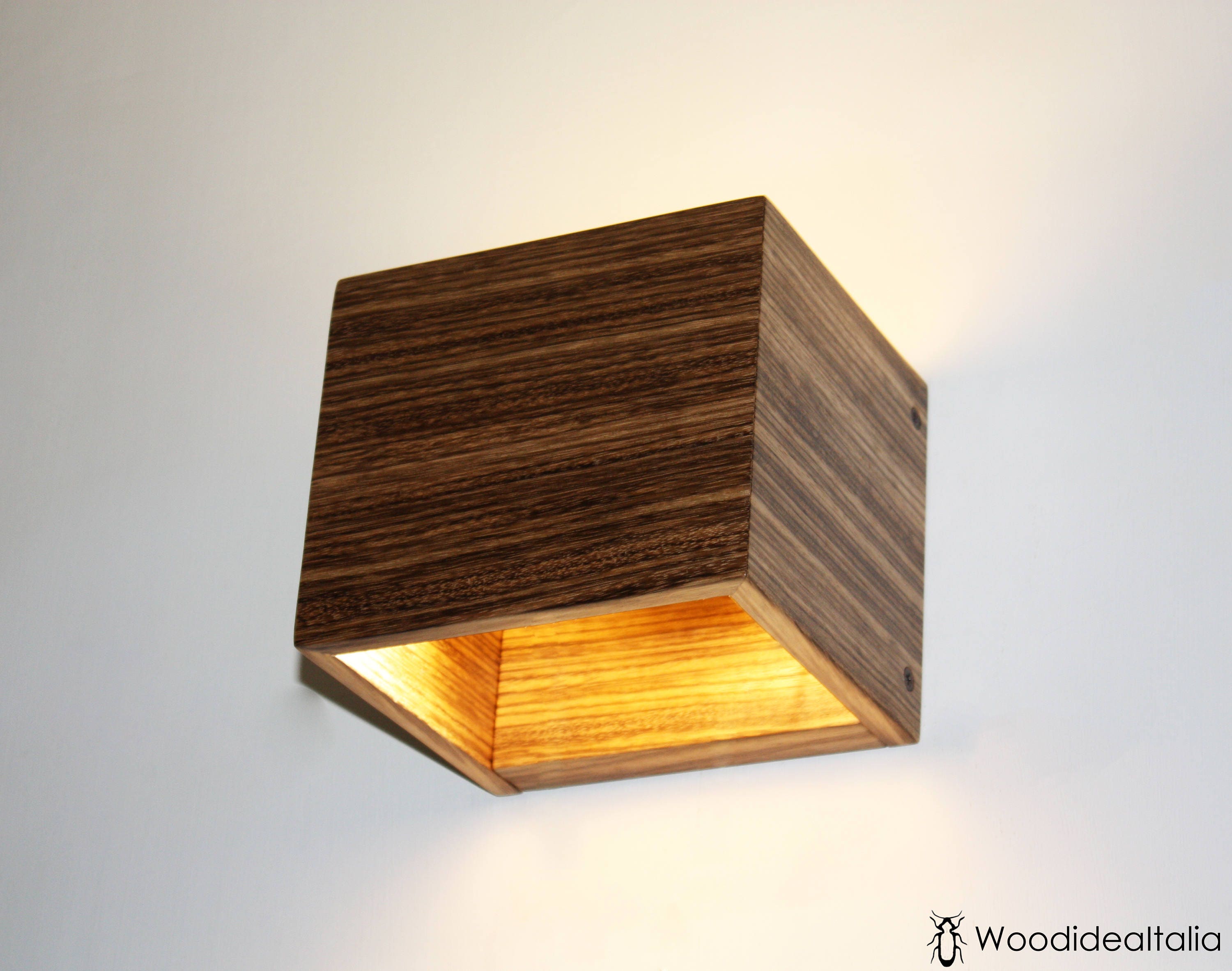 Aplique de pared de madera, Cube – gurilibis
