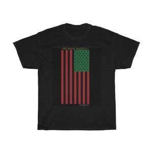 Hicimos América Unisex Heavy Cotton Tee Rojo Verde Negro Bandera