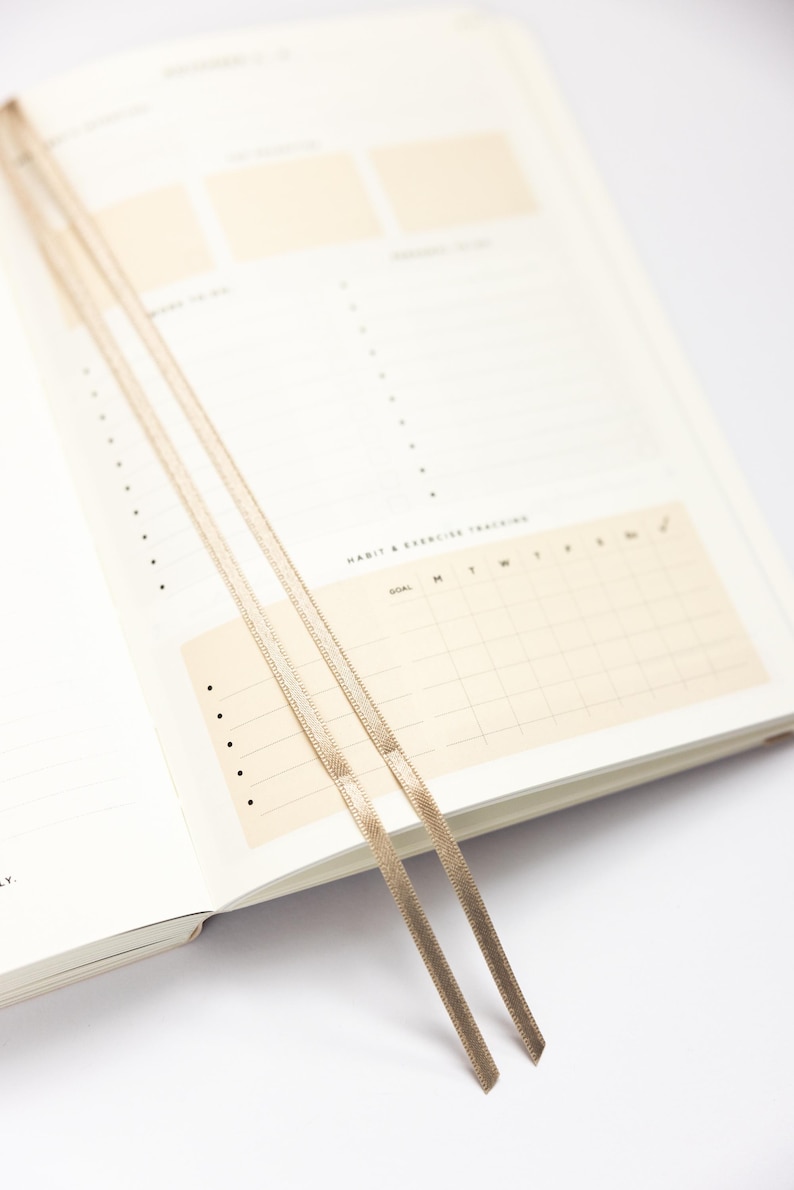 2026 Vertical Weekly Planner/A5 Weekly diary for goal-setting/habit-tracking/to-do's/Personalised Planner/gift image 13