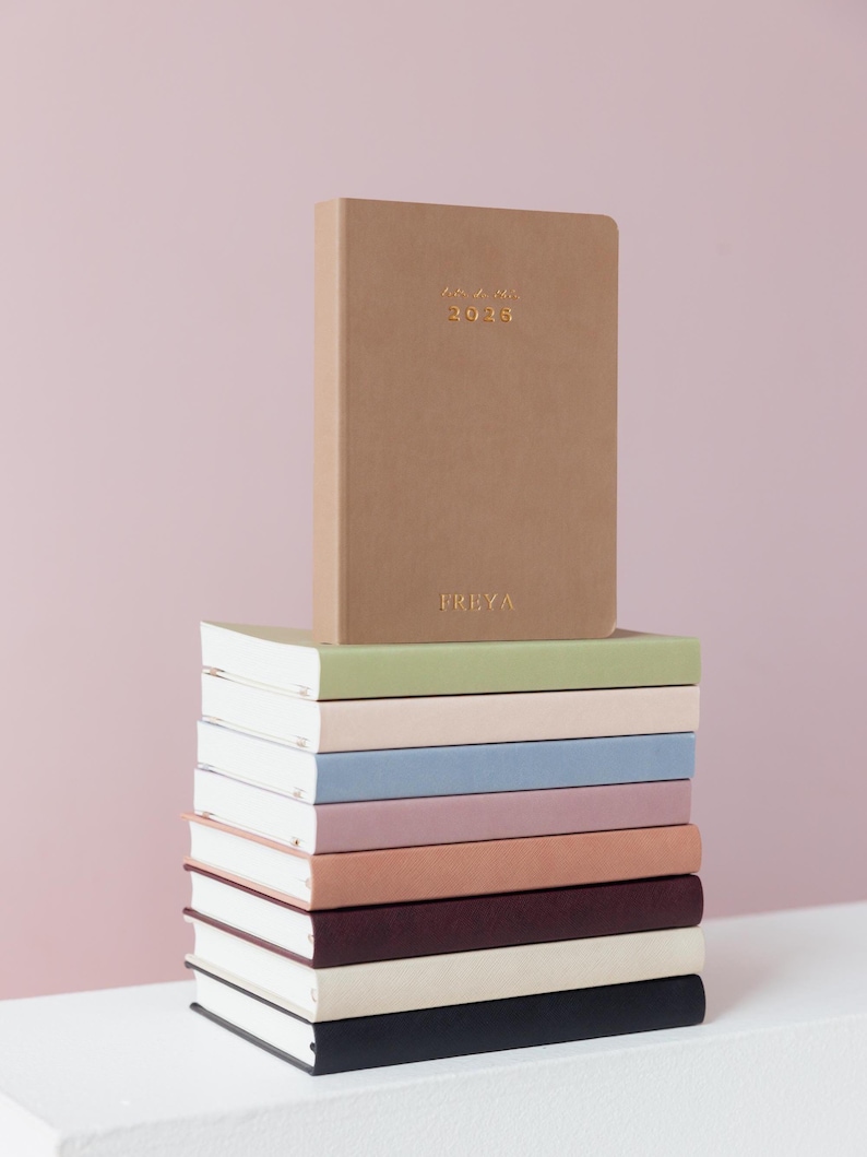 2026 Vertical Weekly Planner/A5 Weekly diary for goal-setting/habit-tracking/to-do's/Personalised Planner/gift image 16