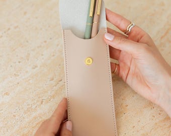 BALLPOINT PEN in a PERSONALISED pen pouch/refillable pen/personalised stationery gift/wedding favours/graduate & corporate gift