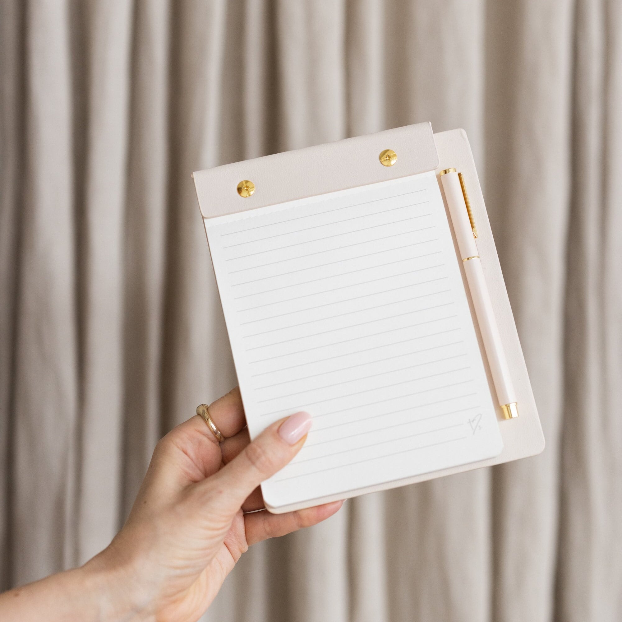 REFILLABLE NOTEPAD with a  matching pen/Personalised Refillable notepad/Magnetic pen attachment/personalised gift