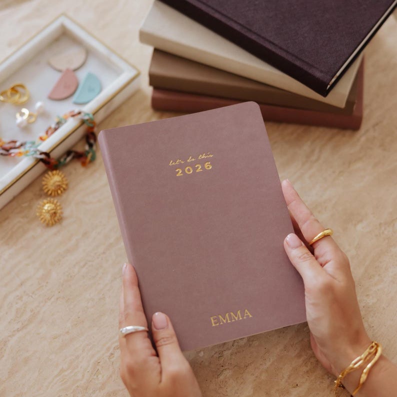 2026 Vertical Weekly Planner/A5 Weekly diary for goal-setting/habit-tracking/to-do's/Personalised Planner/gift image 1