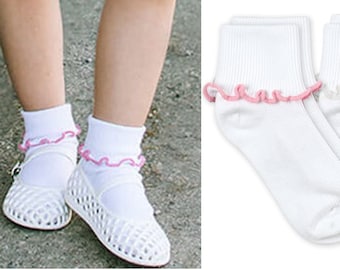 Girls Ripple Edge Ruffle Turn Cuff Socks 2PK: White & Pink Trim Classic Smooth Toe
