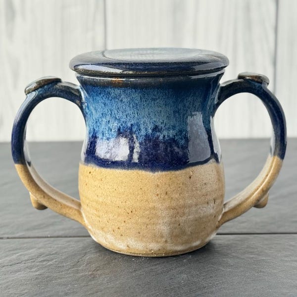 Taza de 14 oz hecha a mano con tapa Taza de cerámica con tapa hecha a mano