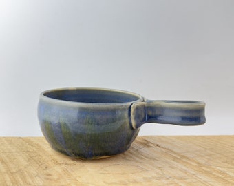 Handmade 11 oz soup bowl with handle