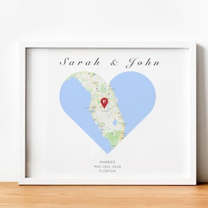Impression de carte de cadeaux de fiançailles, cadeau de fiançailles personnalisé pour impression de couple, carte de coeur encadrée, cadeau d'anniversaire de mariage pour elle pour lui