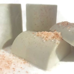 Himalayan Salt Bar/ sea salt bar / pink himalayan salt / detox soap / fresh clean scent / citrus soap / salt soap/ low shipping,