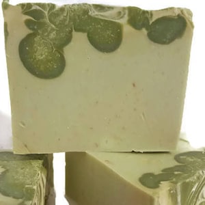 Aloe Vera Soap, Organic Aloe Vera, Fresh green, lathering soap, gentle soap, handmade soap, natural soap, moisturizing soap, low shipping