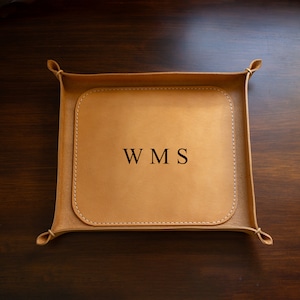 Handmade Italian leather valet tray, custom tray, personalized office gift, home decor, graduation, anniversary, wedding gift