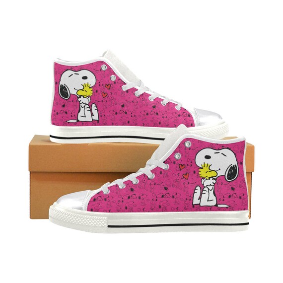 womens snoopy shoes