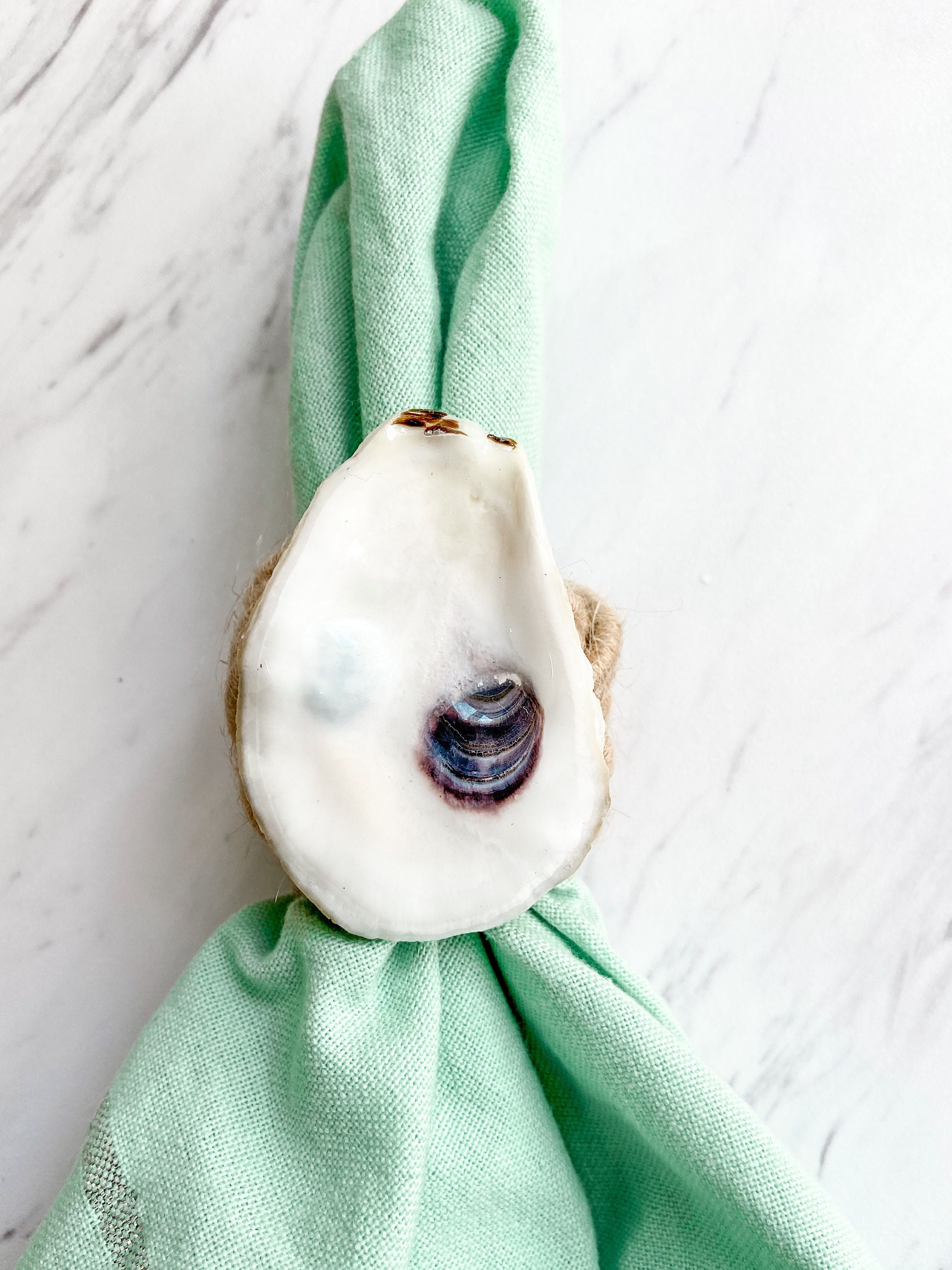 6 High gloss oyster shell lucite napkin rings 6 High gloss oyster shell lucite napkin rings