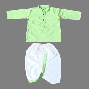 Conjunto de camisa acolchada y pantalón: vestido orgánico para recién nacido, kurta tradicional para bebé niño y regalo de Diwali. Green With Dhoti