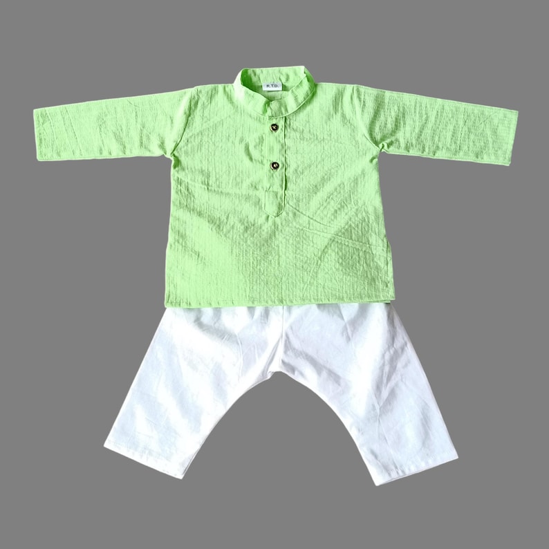 Conjunto de camisa acolchada y pantalón: vestido orgánico para recién nacido, kurta tradicional para bebé niño y regalo de Diwali. Green With Pajama