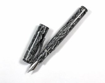 Silver Knights Cellulose Acetate Fountain Pen