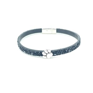 Black Glitter Leather Paw Bracelet: Women&#39;s Antique Silver Charm
